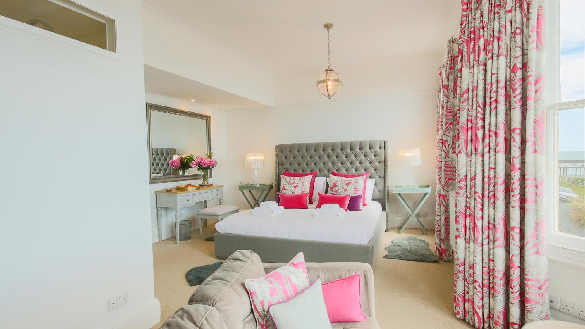 Northcliffe, Southwold Seafront Sleeps 14 Villa ภายนอก รูปภาพ